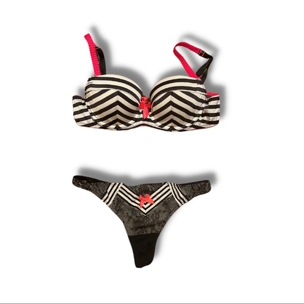 VS bra and thong set